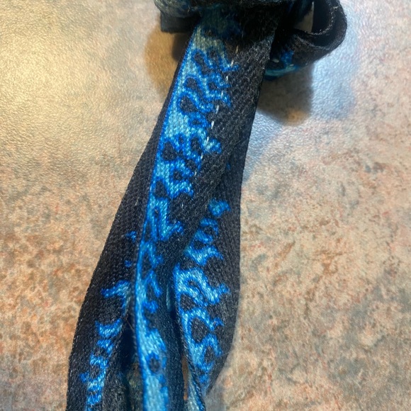 SpongeBob and Blue Flame Patterned Shoelaces - Picture 5 of 5